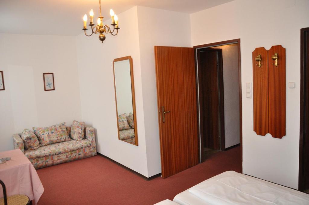 Hotel-restaurant-cafe Sophienalpe 3* Wien
